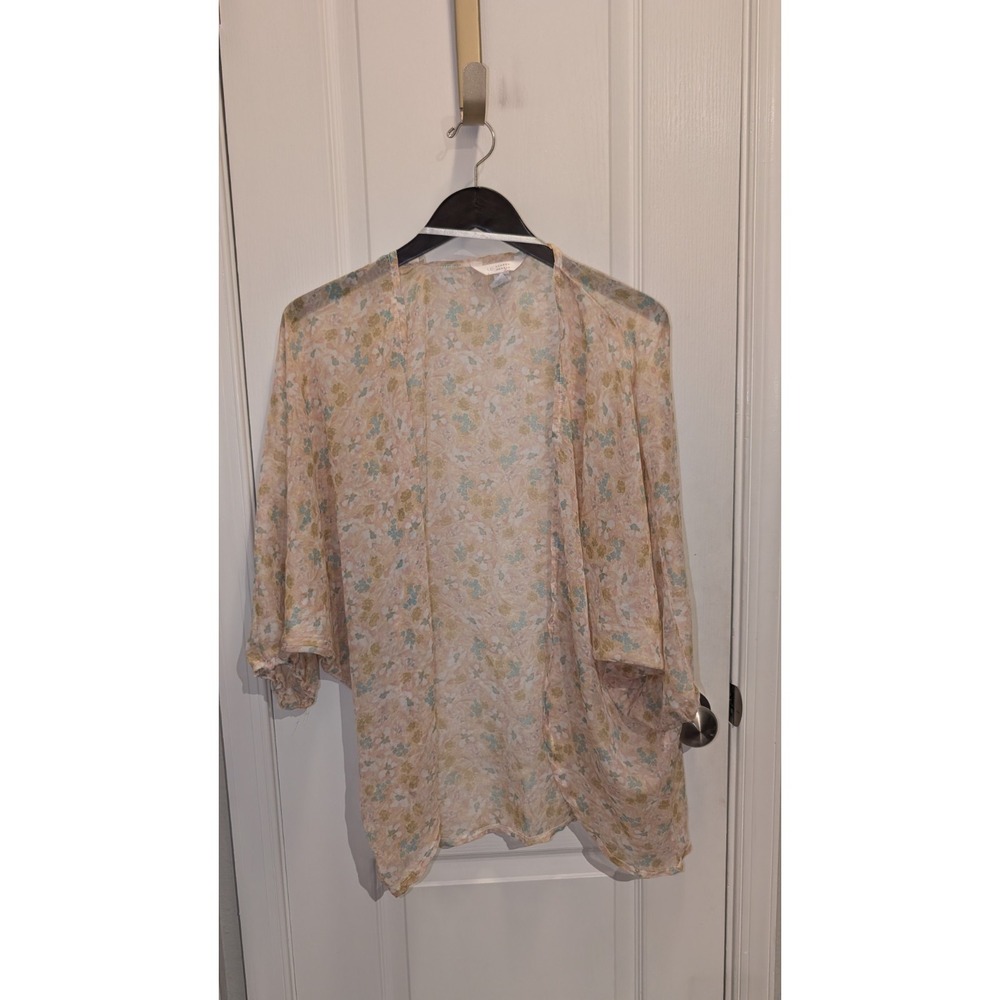 LC Lauren Conrad  Asheville Daisy Sheer Topper Open Front One Size‎